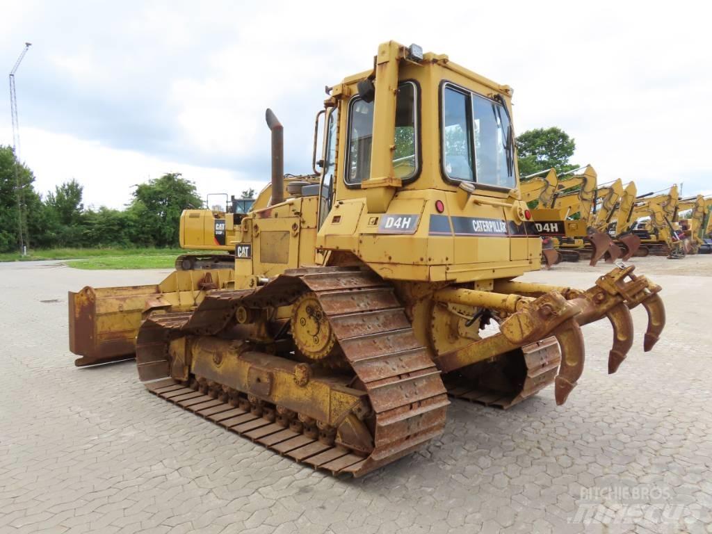 CAT D 4 H Гусеничні бульдозери