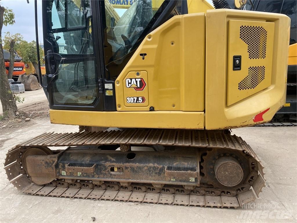 CAT 307.5 Середні екскаватори 7т. - 12т.