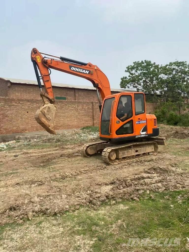 Doosan DX 80 Середні екскаватори 7т. - 12т.