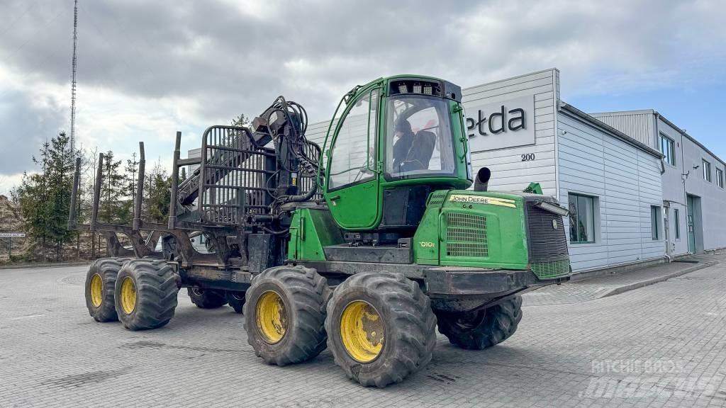 John Deere 1010 E Форвардери