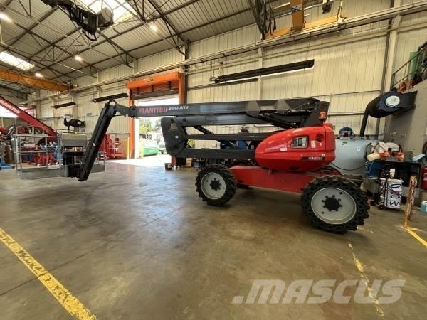 Manitou 200ATJ Колінчаті підйомники
