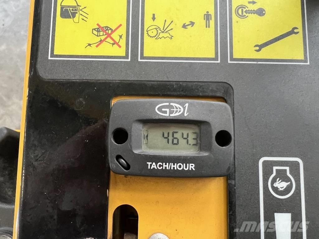 Vermeer SC30TX Машини для подрібнення пнів