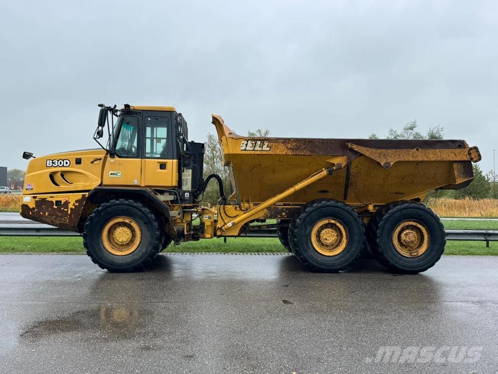 Bell B30D Зчленовані самоскиди