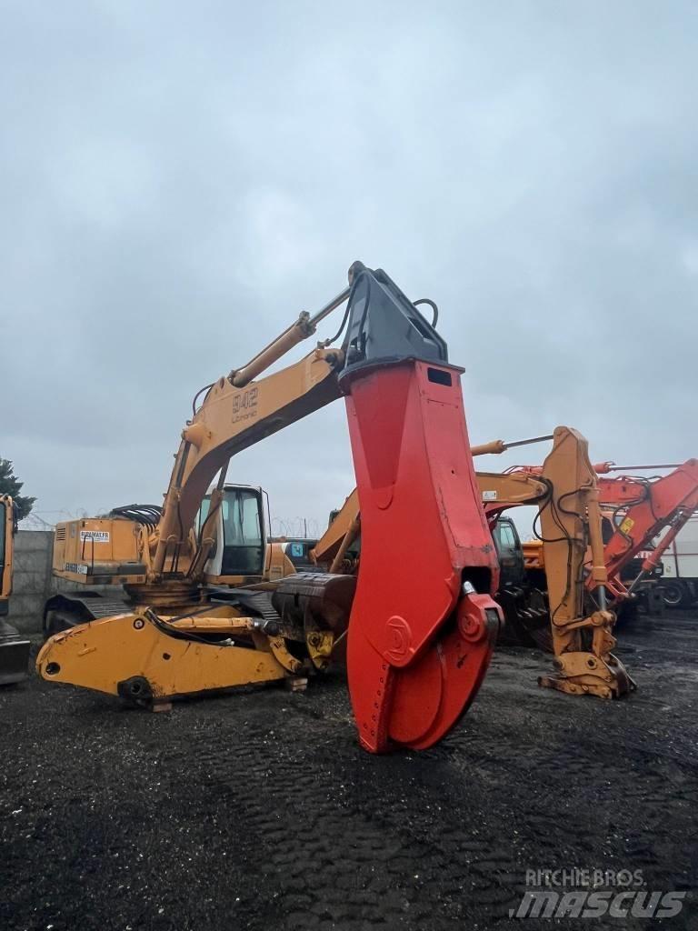 Liebherr R 942 Гусеничні екскаватори