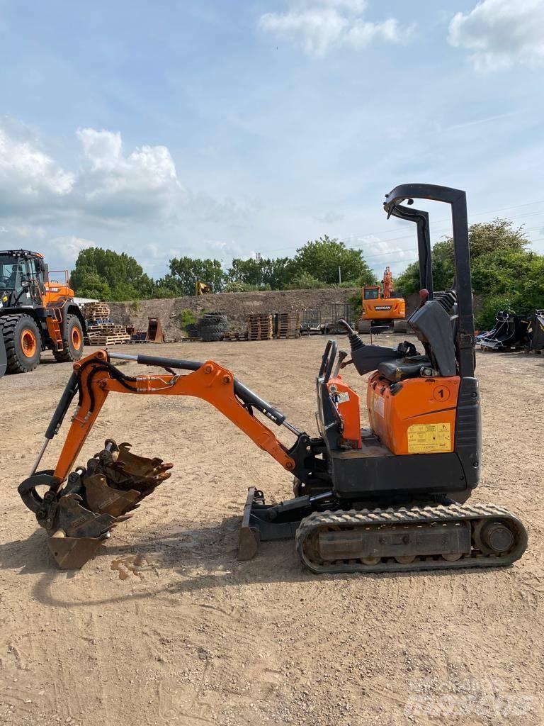 Doosan DX 10 Z Міні-екскаватори < 7т