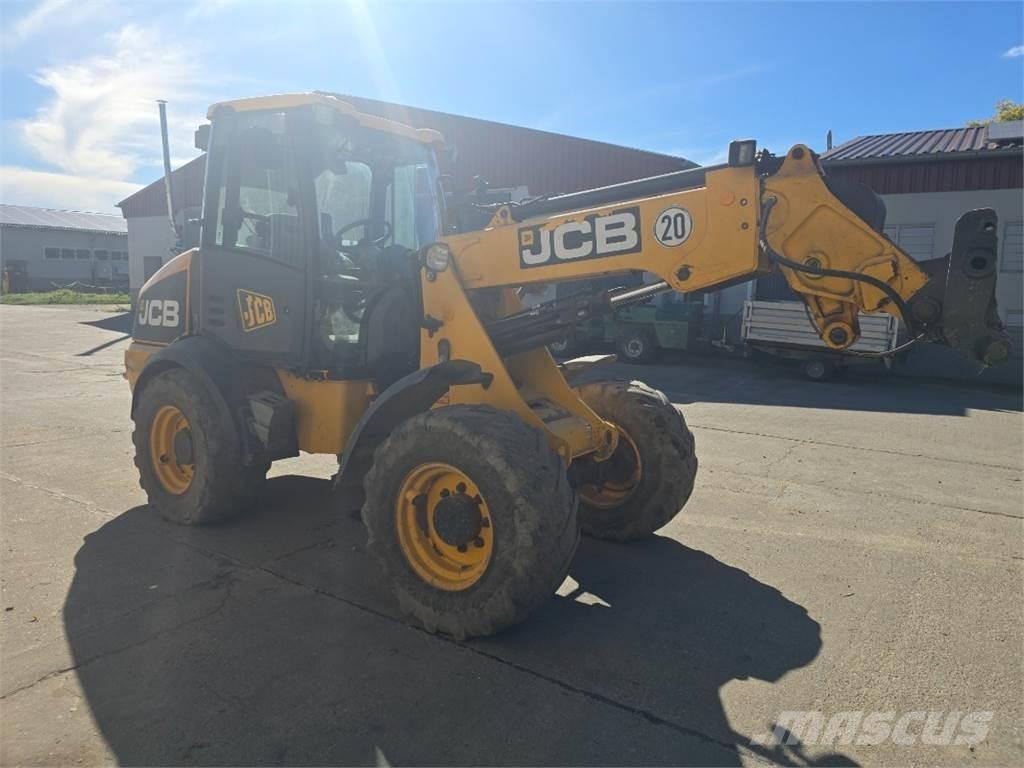 JCB TM 220 Фронтальні навантажувачі