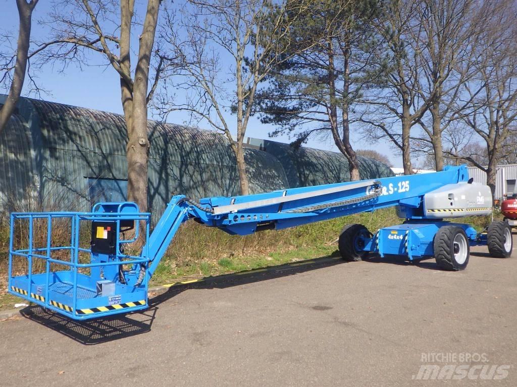 Genie S125 Телескопічні підйомники