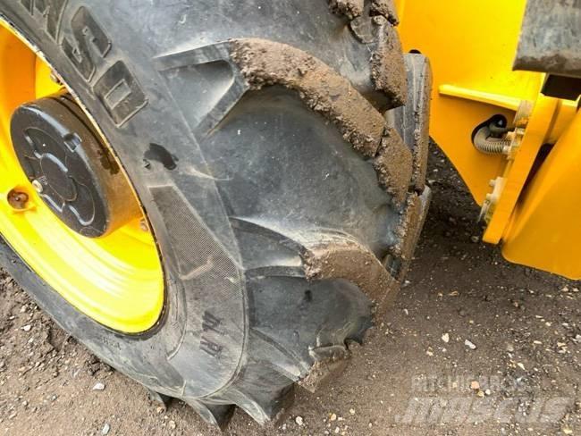 JCB 535-125 Телескопічні навантажувачі