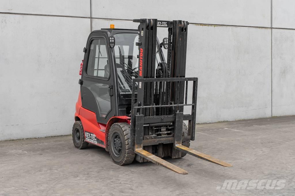 Manitou MI 25 D Дизельні навантажувачі