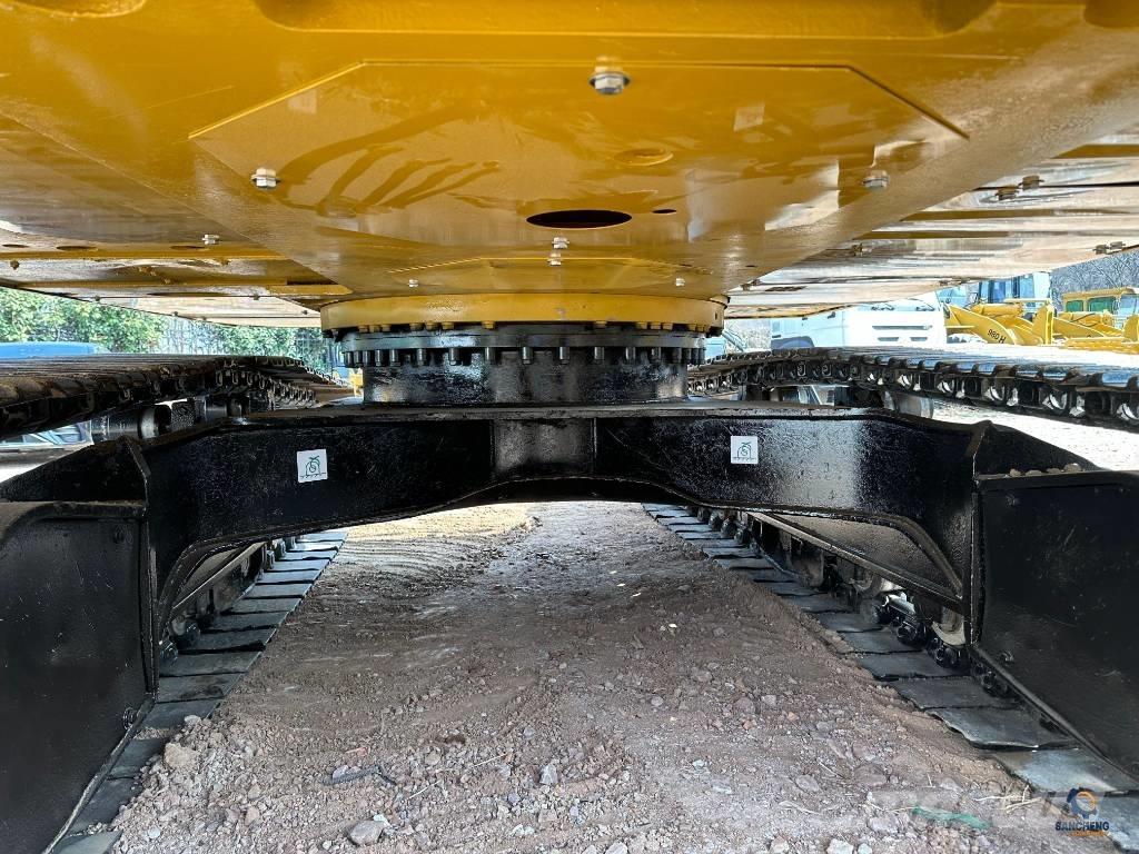 CAT 320 D L Гусеничні екскаватори