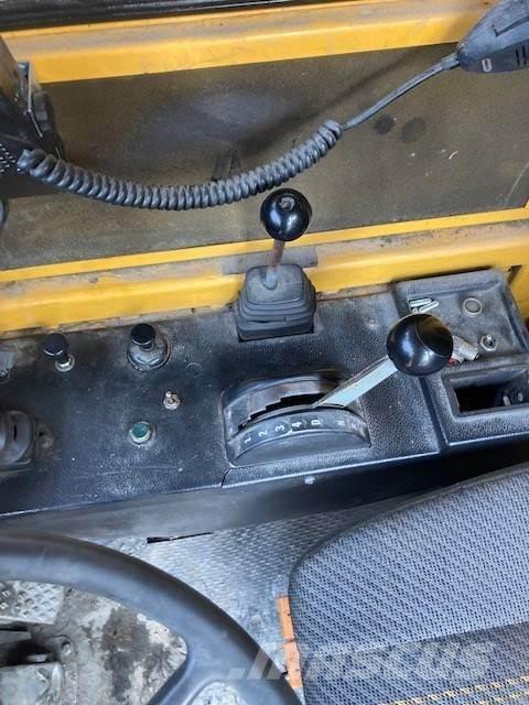 Euclid R32 4kpl Кар`єрні самоскиди