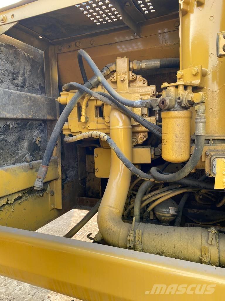 CAT 325 B L Гусеничні екскаватори