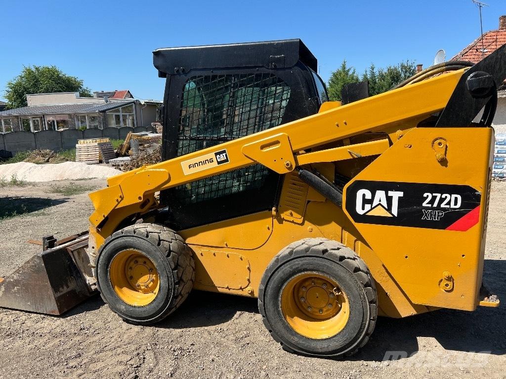 CAT 272 D XHP Міні-навантажувачі