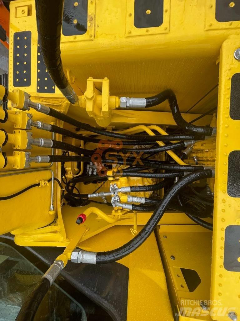 Komatsu PC 200 Гусеничні екскаватори