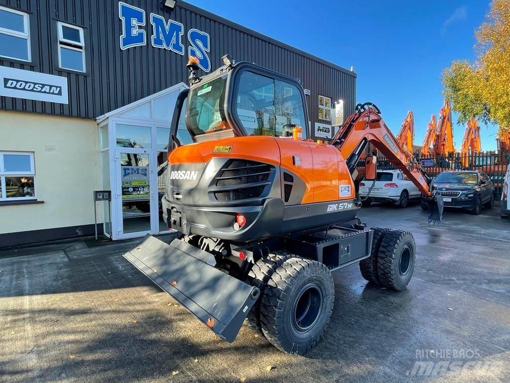 Doosan Dx57W-7 Колісні екскаватори