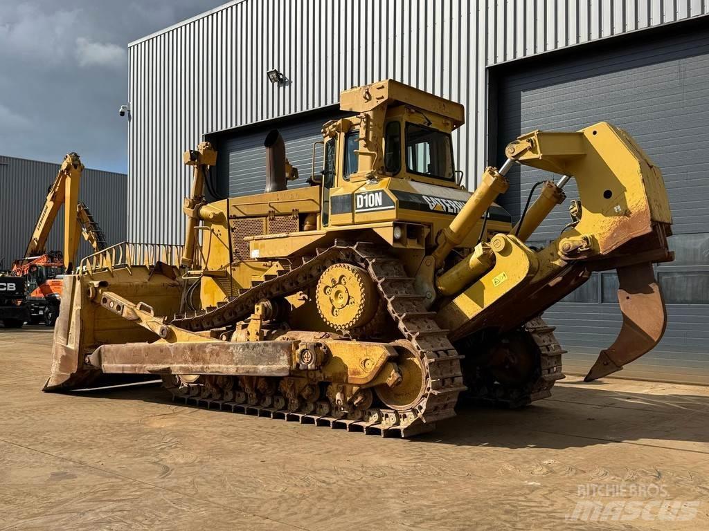 CAT D10N Гусеничні бульдозери