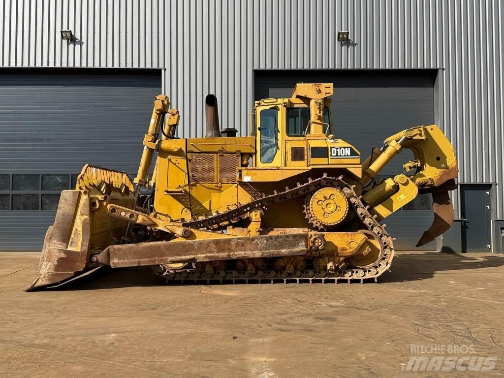 CAT D10N Гусеничні бульдозери