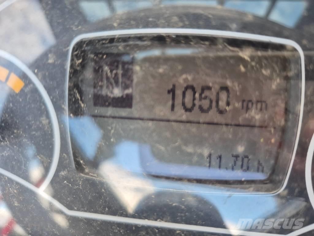 Manitou MLA 2-25 H Малі навантажувачі