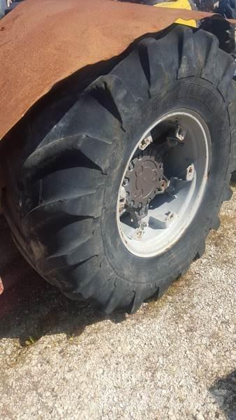  Pneus 16.9R24 Колеса