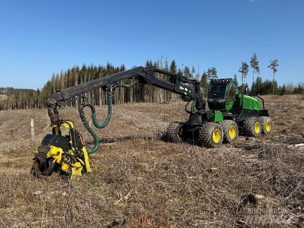 John Deere 1270 G Харвестери
