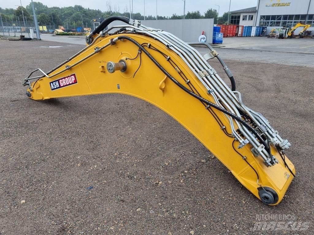 Liebherr R 906 ARM Бони і ковші