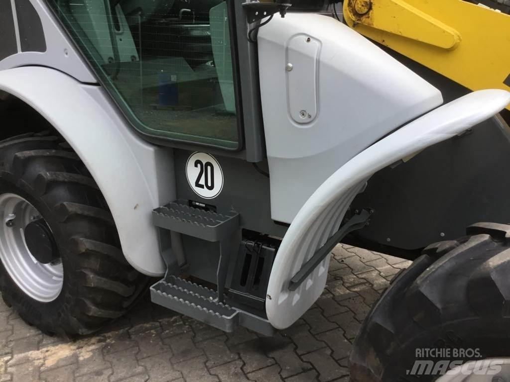 Kramer 8105 Фронтальні навантажувачі