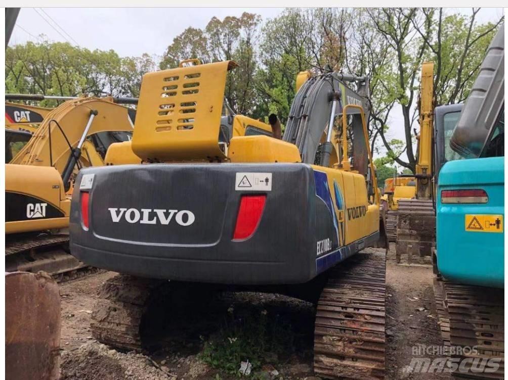 Volvo EC 210 B LC Гусеничні екскаватори