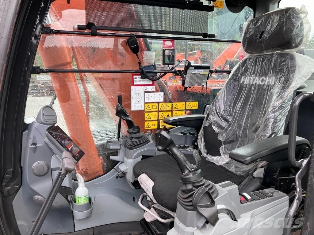 Hitachi ZX130LC-7 Гусеничні екскаватори
