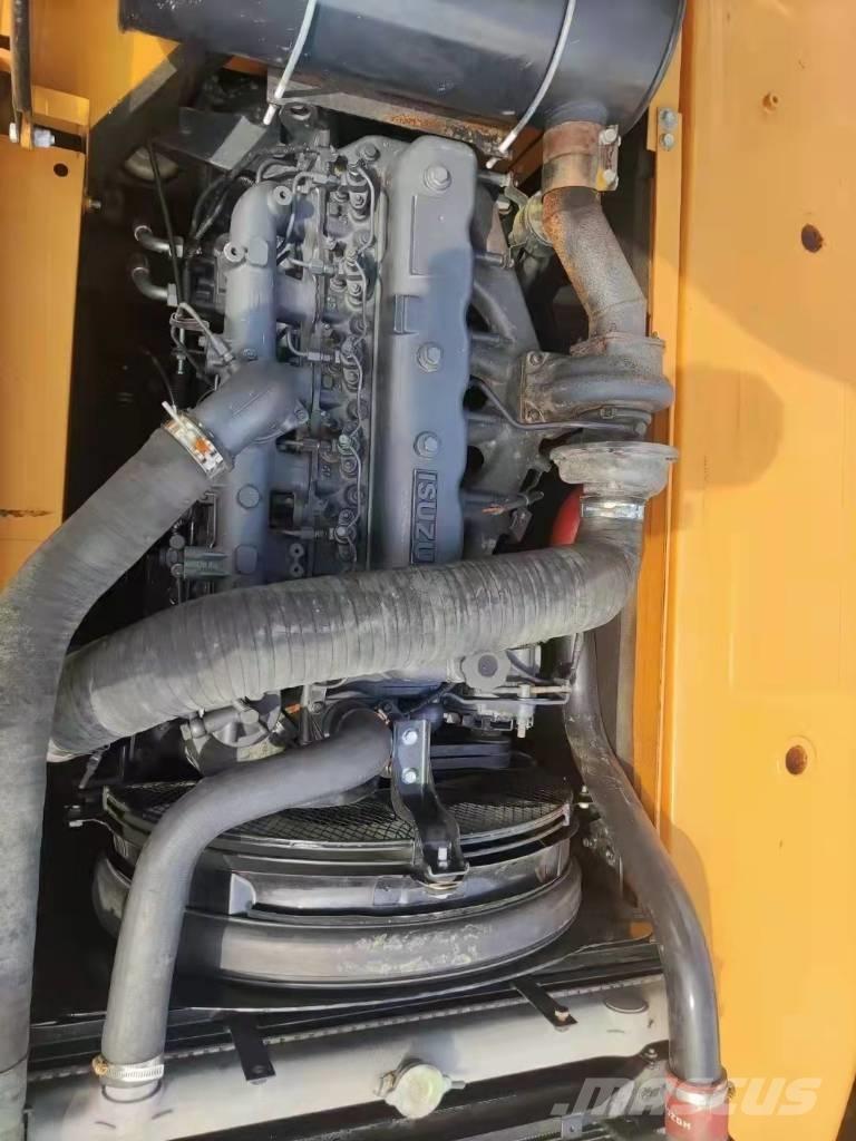 Sany SY 235 C Гусеничні екскаватори