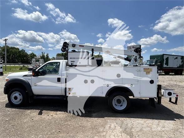 Ford F550 SD Будтехніка - Інші