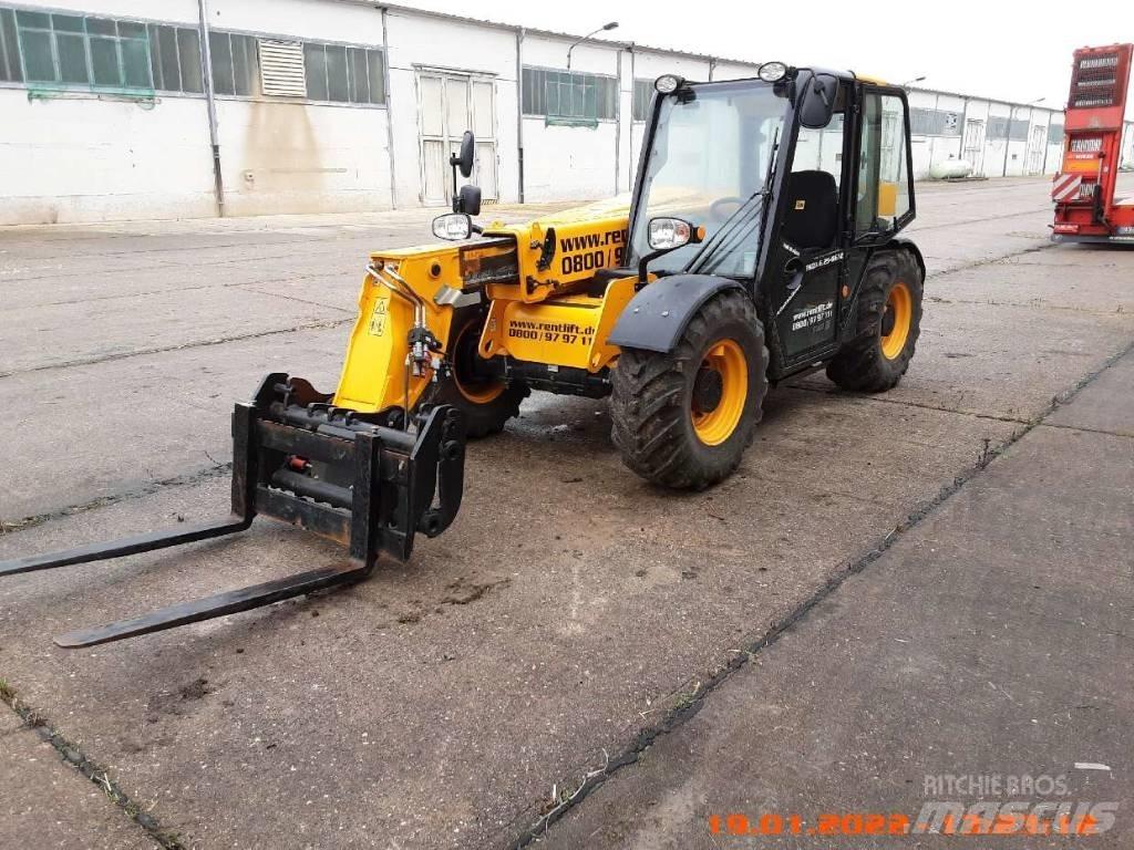 JCB 525-60 Телескопічні навантажувачі