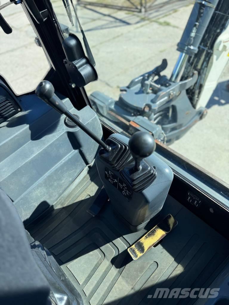 Terex 890 SM Екскаватори-навантажувачі