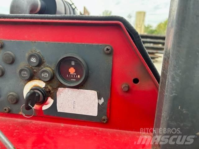 Moffett M5500 Навантажувачі підвищеної прохідності