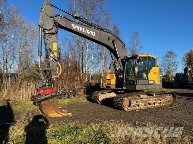 Volvo ECR 235 EL Гусеничні екскаватори