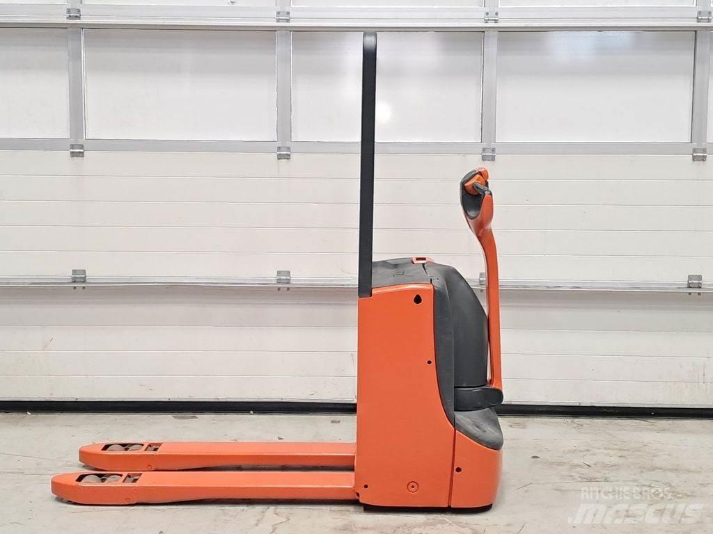 Linde T18 Штабелери