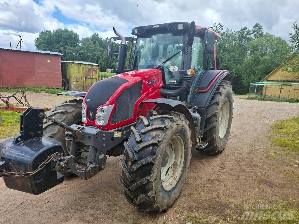 Valtra N 123 Трактори