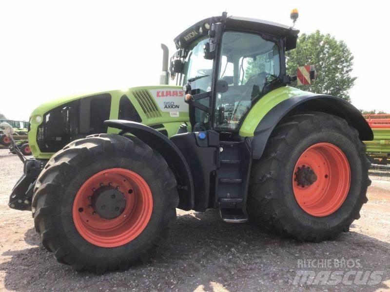 CLAAS AXION 950 Трактори