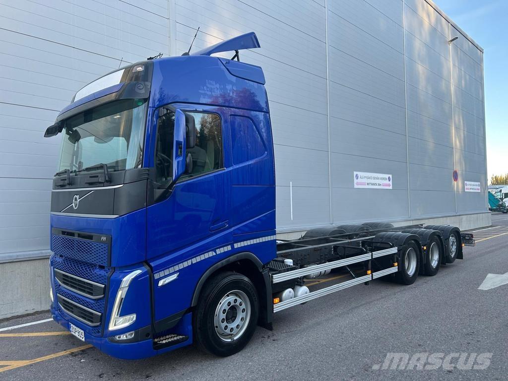 Volvo FH Шасі з кабіною