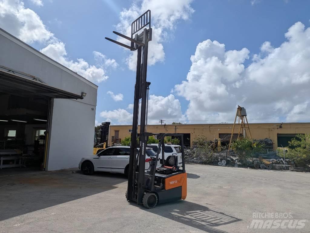 Doosan B 15 T-7 Електронавантажувачі