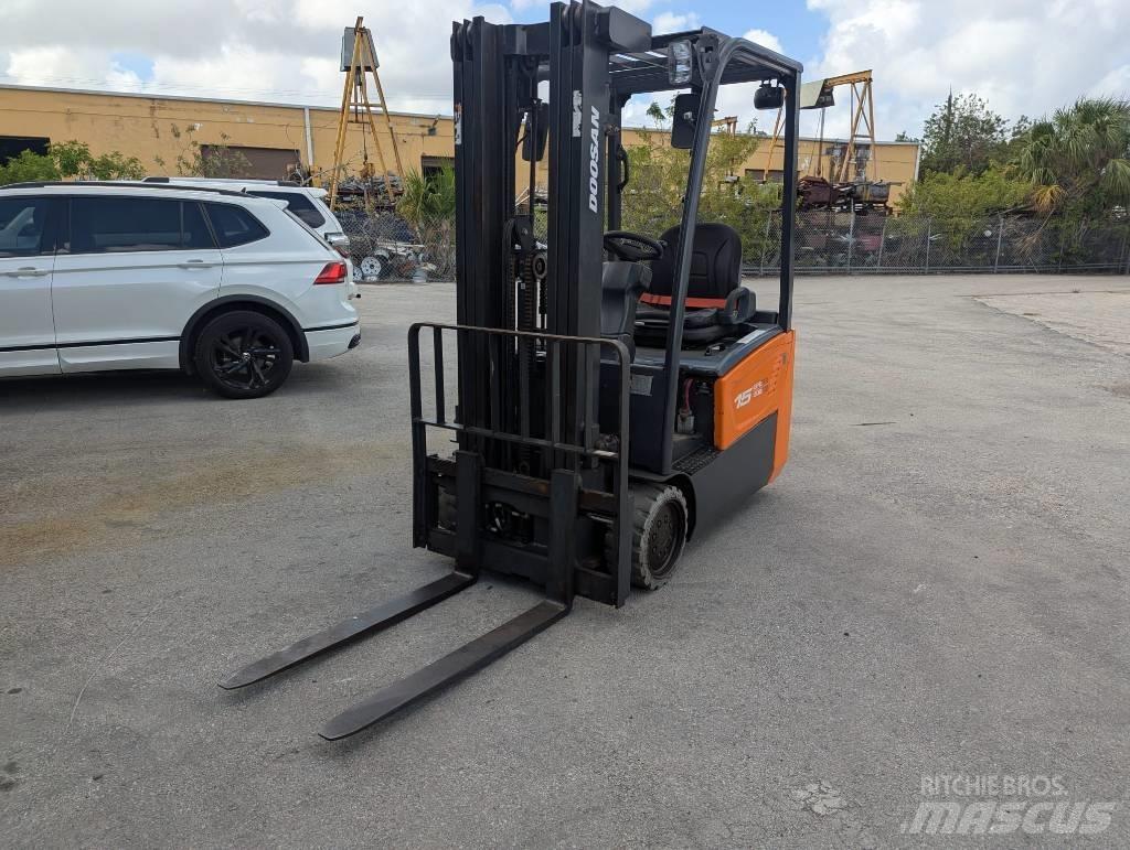 Doosan B 15 T-7 Електронавантажувачі