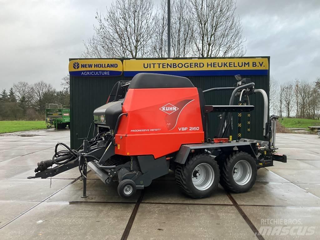 Kuhn VBP 2160 Рулонні прес-підбирачі