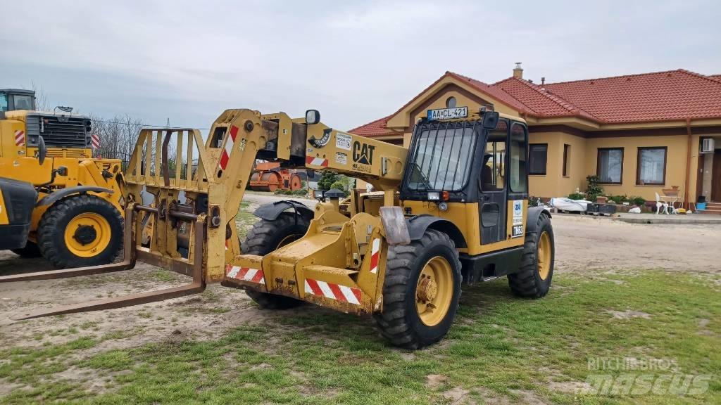 CAT TH 63 Телескопічні навантажувачі