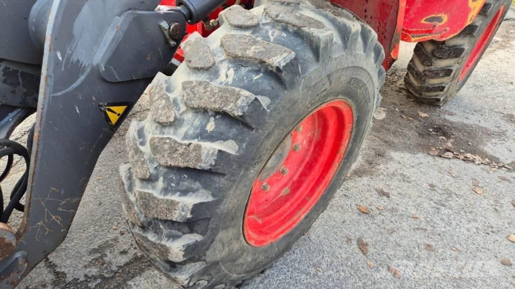 Volvo L 30 B Фронтальні навантажувачі