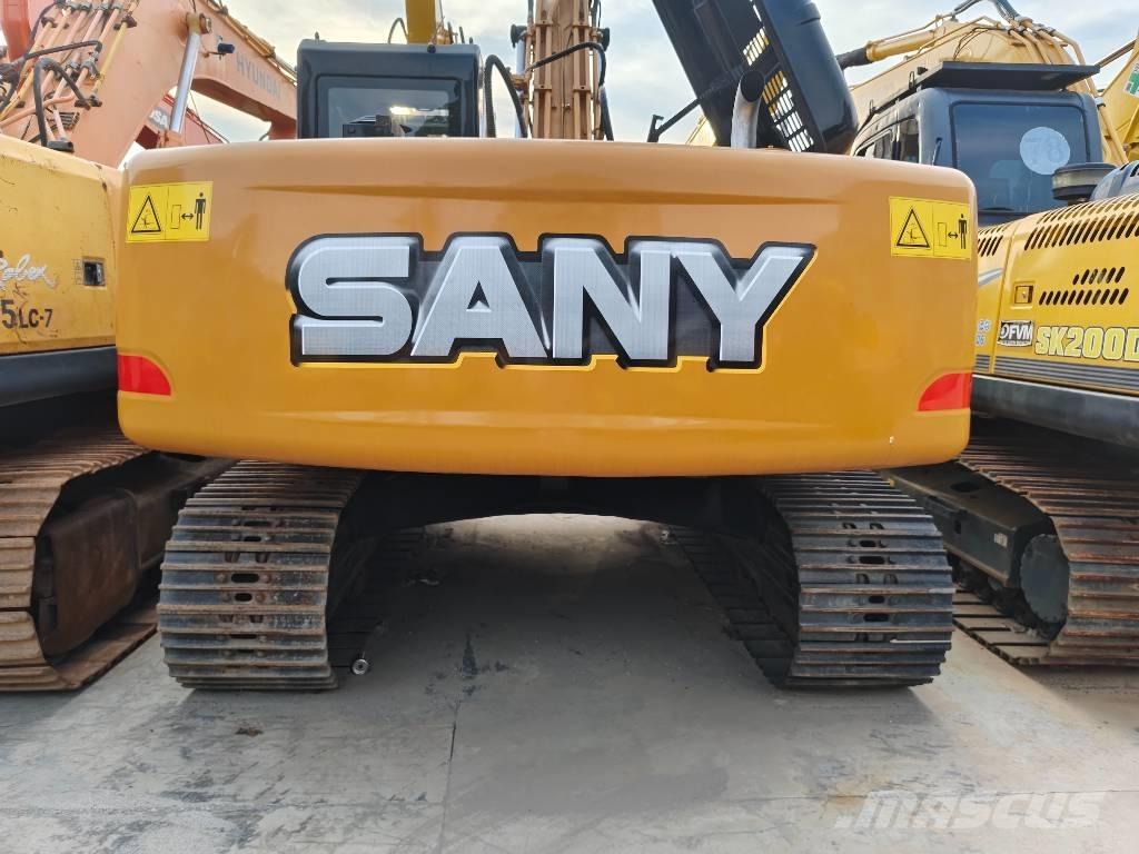 Sany SY 215 C Гусеничні екскаватори
