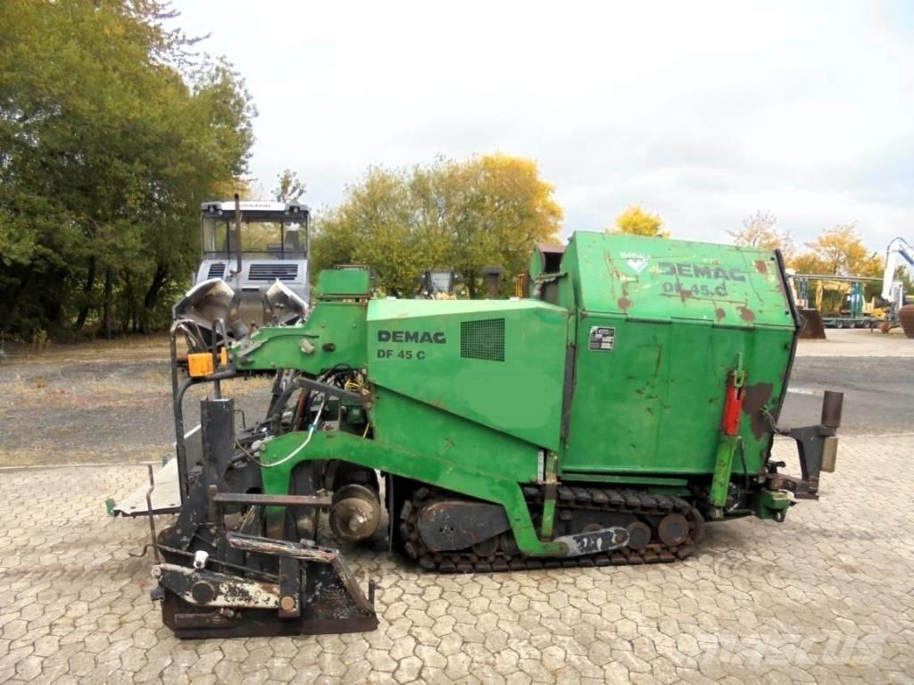 Demag DF 45 C Асфальтовкладачі