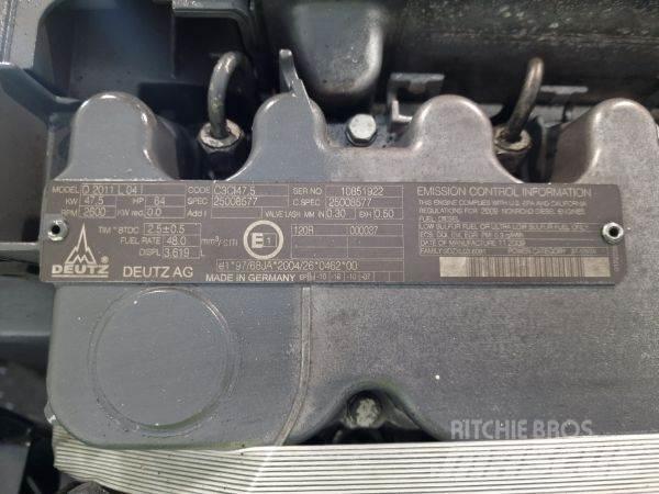 Deutz D2011 L04 Двигуни