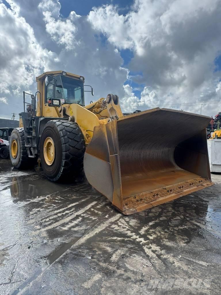 Komatsu WA 320-8 Фронтальні навантажувачі