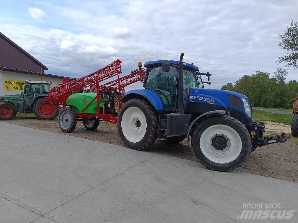 New Holland T 7.200 Трактори