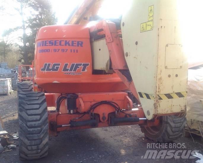 JLG 600 AJ Колінчаті підйомники