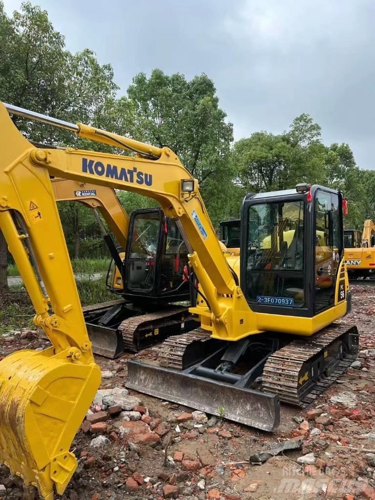 Komatsu PC56-7 Гусеничні екскаватори